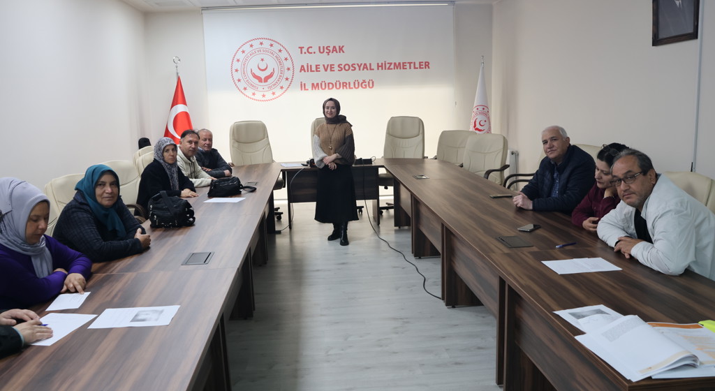 Koruyucu Aile 1. Kademe Eğitimi Verildi