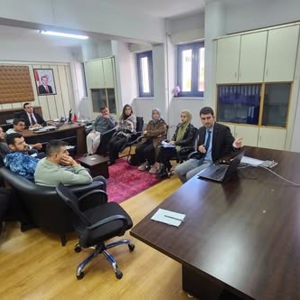 Demirci Sosyal Hizmet Merkezi Personeline SORİ Eğitimi Verildi - fotoğraf 2