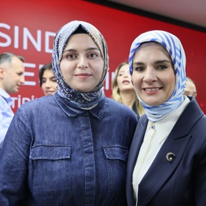 Bakanımız Göktaş, devlet korumasındaki gençlerin kamu kurumlarına yerleştirilmesi töreninde konuştu - fotoğraf 8