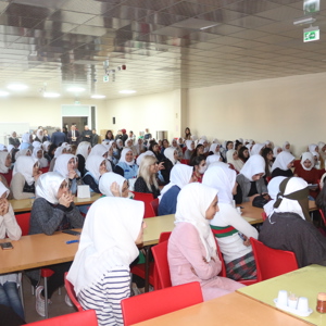 8 Mart Dünya Emekçi Kadınlar Günü nedeniyle düzenlenen etkinlikler kapsamında, emekçi kadınlarımız bir süreliğine makinalarının başından kalkıp üretimin bir parçası olmaktan uzaklaşarak moral ve motivasyon buldu - fotoğraf 6