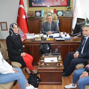 İl Müdürümüz Mahmut ÖZDEMİR Türkiye Şampiyonasında Dereceye Giren Gülizar ÇAKIR’ı Tebrik Etti - fotoğraf 2