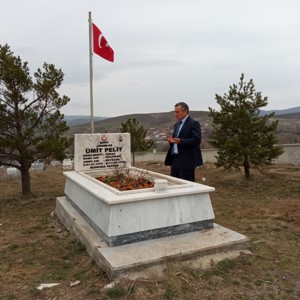 İl Müdürümüz Mahmut ÖZDEMİR Şehit Uzman Çavuş Adem AKIN’ın Ailesini Ziyaret Etti - fotoğraf 3