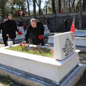 Şehitleri Anma Günü ve Çanakkale Zaferi’nin 105. Yılı Gururla Kutlandı - fotoğraf 15