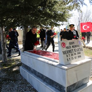 Şehitleri Anma Günü ve Çanakkale Zaferi’nin 105. Yılı Gururla Kutlandı - fotoğraf 20