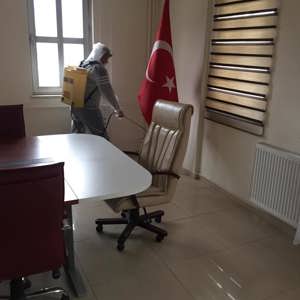 İl Müdürlüğümüz ve bağlı kuruluşlarımızın hizmet binalarında ilaçlama yapıldı - fotoğraf 4