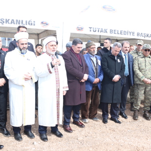 Ağrı, şehidini son yolculuğuna uğurladı - fotoğraf 9