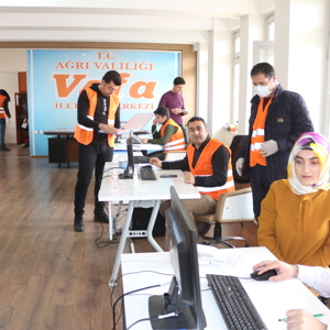 Ağrı Valiliği Vefa Sosyal Destek Grubu Vatandaşlarımızın Yanında - fotoğraf 5