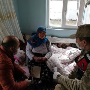 Bakanlığımız tarafından ihtiyaç sahibi ailelere 1.000 TL destek ücretleri Vefa Destek Grubu aracılığı ile dağıtılıyor - fotoğraf 2