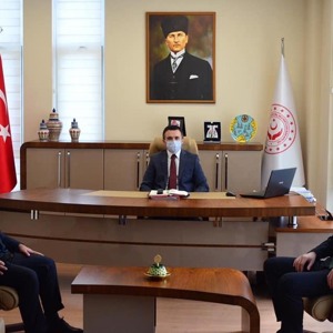 AK Parti İl Başkanı Sebahattin CEYHUN’dan İl Müdürümüz Ömer TURAN’a Ziyaret - fotoğraf 1