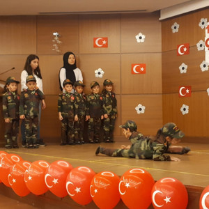 18 Mart 1915 Çanakkale Zaferini, Muzaffer Kahramanlarımızı ve Şehitlerimizi Anma Programı Gerçekleştirdik - fotoğraf 9