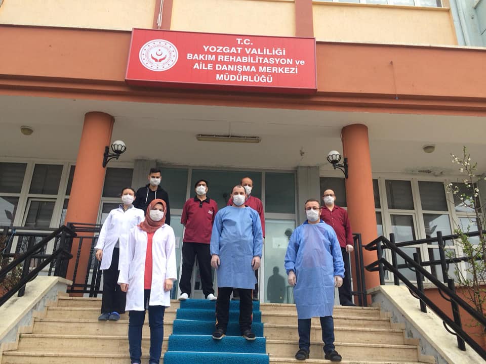 BAKIM HİZMETLERİ ÖZENLE ÇALIŞMALARINI YÜRÜTMEKTEDİR.