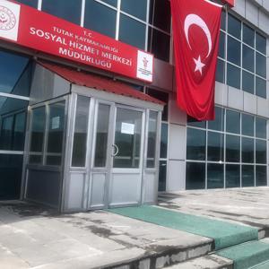 Baharın gelişi ile kurum ve kuruluşlarımızda ağaçlandırma çalışmaları başladı  - fotoğraf 1
