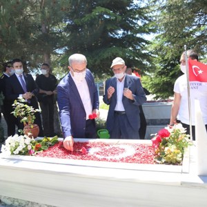 Valimiz Dr. Ömer Toraman ve İl Müdürümüz Ömer Turan Şehit Ailelerimizi Yalnız Bırakmadı - fotoğraf 17
