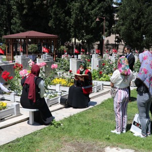 Bakan Selçuk: “Bakanlığımız Şehit Yakınlarımızı ve Gazilerimizi Bayramda da Yalnız Bırakmadı” - fotoğraf 2
