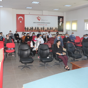 GÖREVE YENİ BAŞLAYAN PERSONELLERE YÖNELİK HİZMETİÇİ EĞİTİM VERİLDİ - fotoğraf 1