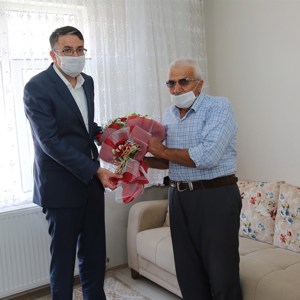 Valimiz Ali Çelik Babalar Günü’nde  Şehit Babalarını Yalnız Bırakmadı  - fotoğraf 4