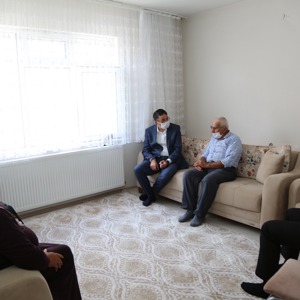 Valimiz Ali Çelik Babalar Günü’nde  Şehit Babalarını Yalnız Bırakmadı  - fotoğraf 3