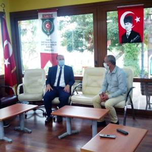 İl Müdürümüz Fatih Ataşlı, Adana İlimizdeki Şehit Yakınları ve Gazi Derneklerine Ziyarette Bulundu - fotoğraf 4