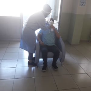 Karantina Öncesi Huzurevi personellerimize COVİD-19 testi yapılırken - fotoğraf 3