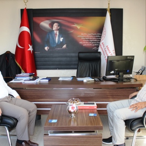 İHH Adana Şube Başkanı Mahmut Eraslan, İl Müdürümüz Fatih Ataşlı’yı Makamında Ziyaret Etti - fotoğraf 1