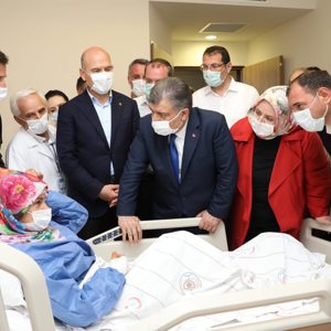 Bakanımız Selçuk, Sakarya'da Patlamanın Yaşandığı Bölgede İncelemelerde Bulundu - fotoğraf 7