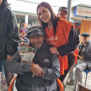 Turgutlu Huzurevinde Çiçek Dikme Etkinliği Gerçekleştirildi - fotoğraf 2