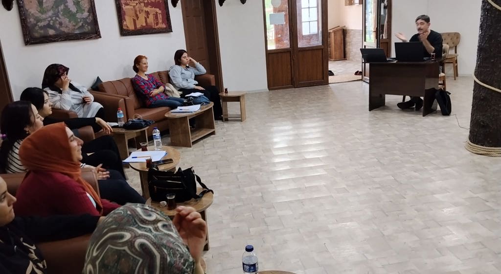 Sağlıklı Yaşam ve Hastalıklardan Korunma Konulu Eğitim