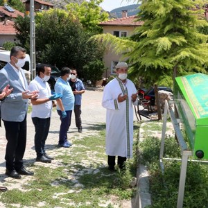 İl Müdürümüz Mahmut ÖZDEMİR Kimsesiz Cüneyt BALKAN'ın Cenaze Törenine Katıldı - fotoğraf 3