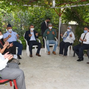“Demokrasi ve Milli Birlik Günü” Kapsamında, 15 Temmuz Şehit ve Gazi Aileleri Ziyaret Edildi - fotoğraf 1