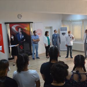 “15 Temmuz” konulu Şiir ve Resim Yarışmasında Dereceye Giren Katılımcılar Ödüllendirildi - fotoğraf 3