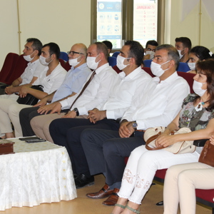 “Gençlerin Gözüyle 15 Temmuz” ile “15 Temmuz ve Kahraman Türk Kadını” Konulu Şiir ve Resim Yarışmaları Ödül Töreni - fotoğraf 2