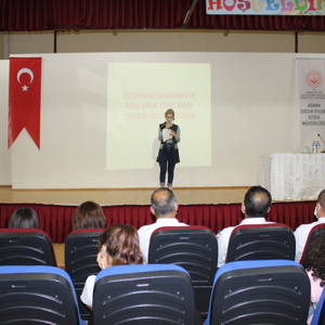 “Gençlerin Gözüyle 15 Temmuz” ile “15 Temmuz ve Kahraman Türk Kadını” Konulu Şiir ve Resim Yarışmaları Ödül Töreni - fotoğraf 41