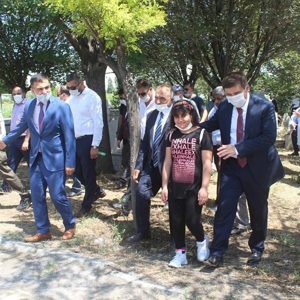 Şehitlerimizi Rahmet ve Minnetle Yad Edildi - fotoğraf 1