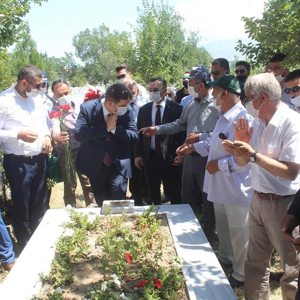 Şehitlerimizi Rahmet ve Minnetle Yad Edildi - fotoğraf 2