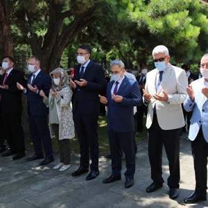 15 Temmuz Demokrasi ve Milli Birlik Günü’nde Bir Dizi Etkinlik Düzenlendi - fotoğraf 1