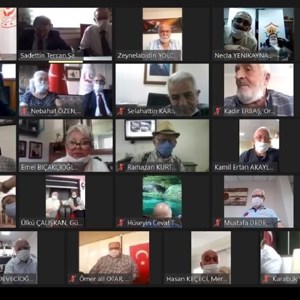 Bakan Selçuk, Huzurevi Sakinleriyle Bayramlaştı - fotoğraf 1