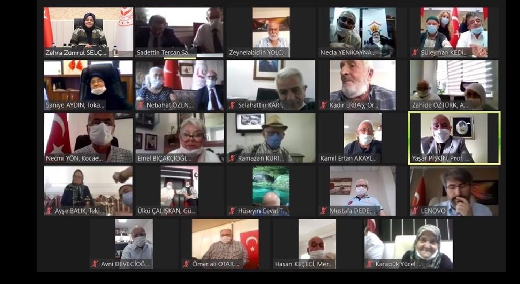  Bakan Selçuk, Huzurevi Sakinleriyle Bayramlaştı