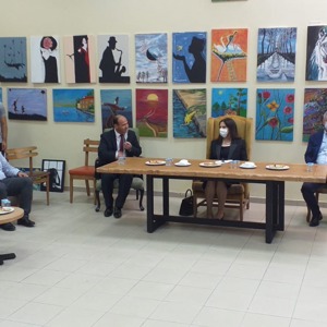 Çukurova Üniversitesi Rektörü, Adana Ticaret Odası (ATO) Başkanı ve Güzel Sanatlar Fakültesi Dekanı Çocuklarımızla Bir Araya Geldi - fotoğraf 1