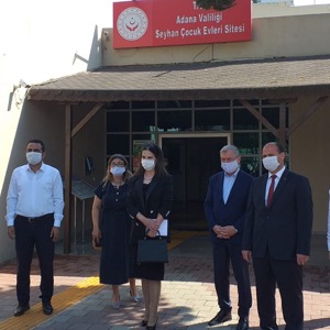 Çukurova Üniversitesi Rektörü, Adana Ticaret Odası (ATO) Başkanı ve Güzel Sanatlar Fakültesi Dekanı Çocuklarımızla Bir Araya Geldi - fotoğraf 3