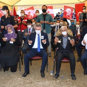Şehit Jandarma Uzman Çavuş Aykut Variyenli Son Yolculuğuna Dualarla Uğurlandı - fotoğraf 2