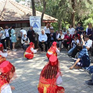 "10-16 Mayıs Engelliler Haftası" Kapsamında Düzenlenen Kutlama Programımız - fotoğraf 17