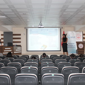 Türkiye İş Kurumu (İŞKUR) Ve Çocuk Hizmetleri Genel Müdürlüğü İşbirliği İle Koruma Altında Bulunan Çocuklarımıza Seminer Verildi - fotoğraf 3