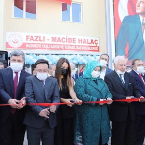 Fazlı-Macide Halaç Huzurevi Yaşlı Bakım ve Rehabilitasyon Merkezi Hizmete Açıldı - fotoğraf 14