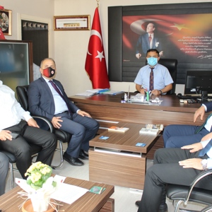 Adana İl Ticaret Müdürü Adnan Ekiz ve Adana Esnaf ve Sanatkârlar Odaları Birliği  Başkanı Niyazi Göğer, İl Müdürlüğümüze Ziyarette Bulundu - fotoğraf 1