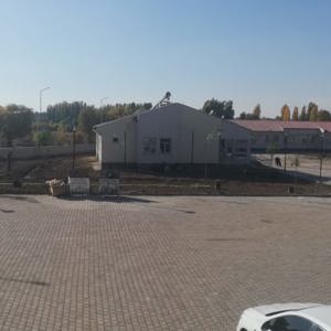 ENGELSİZ YAŞAM MERKEZİNDE FİDAN DİKİMİ VE PEYZAJ ÇALIŞMASI YAPILDI - fotoğraf 7