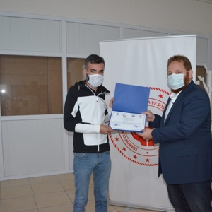 OKA Tarafından Teknik Destek Sağlanan “Sosyal Hizmet Merkezi Meslek Elemanlarının Otizmde Güçlendirilmesi” Eğitimi Tamamlandı - fotoğraf 18