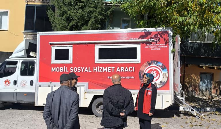 Mobil Sosyal Hizmet Aracımız Ünlüpınar Beldesinde