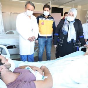 Bakan Selçuk, İzmir’de Depremin Yaşandığı Bölgede İncelemelerde Bulundu - fotoğraf 7