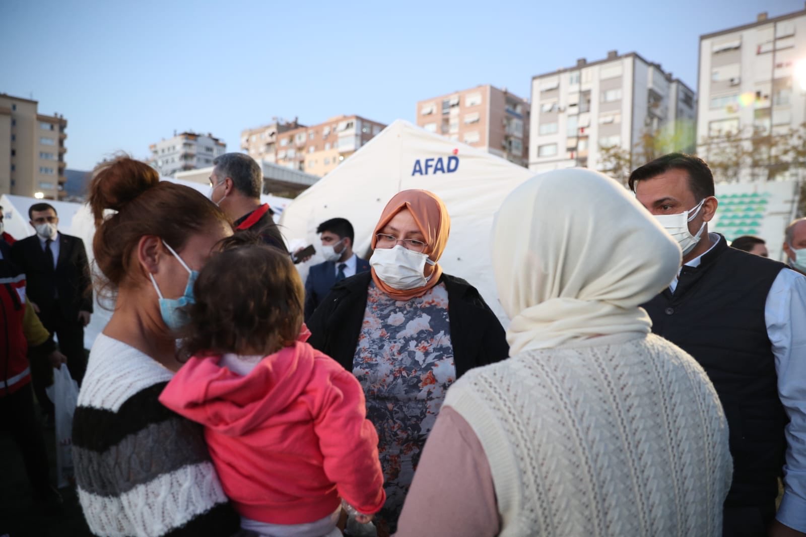 Bakan Selçuk: “Depremden Etkilenen İzmir’de SED Ödemelerini Öne Çektik”