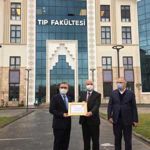 Tıp Fakültemize Erişilebilirlik Belgesi Verildi - fotoğraf 2